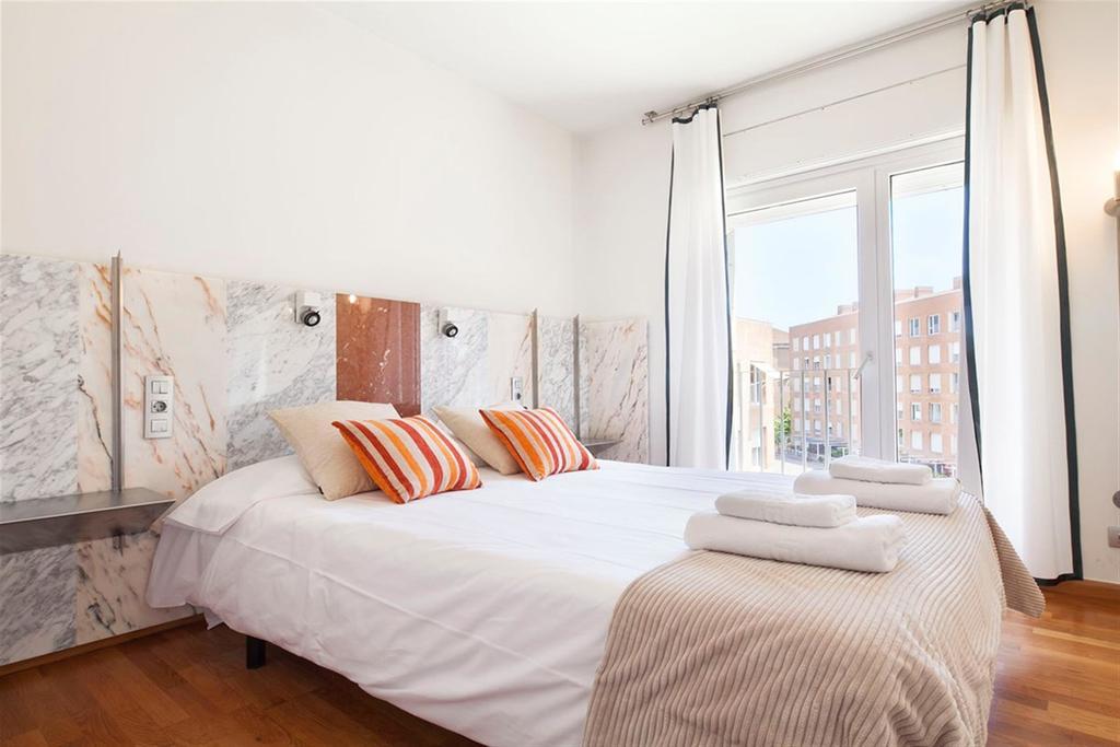Stay U-Nique Apartments Salvador Espriu برشلونة الغرفة الصورة